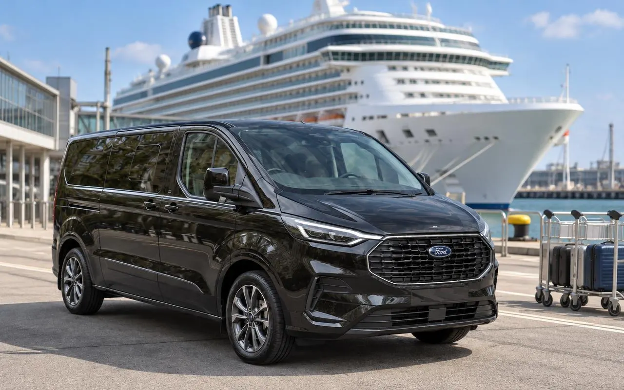 Black Ford Tourneo Custom — cruise port transfers with Pearl & Co Executive Travel